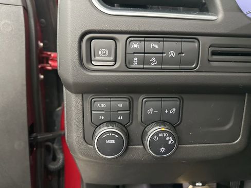 Used 2023 Chevrolet Tahoe Z71 image 20