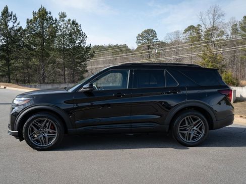 New 2026 Ford Explorer ST w/ Sun And Sound Package AWD/4WD image 14