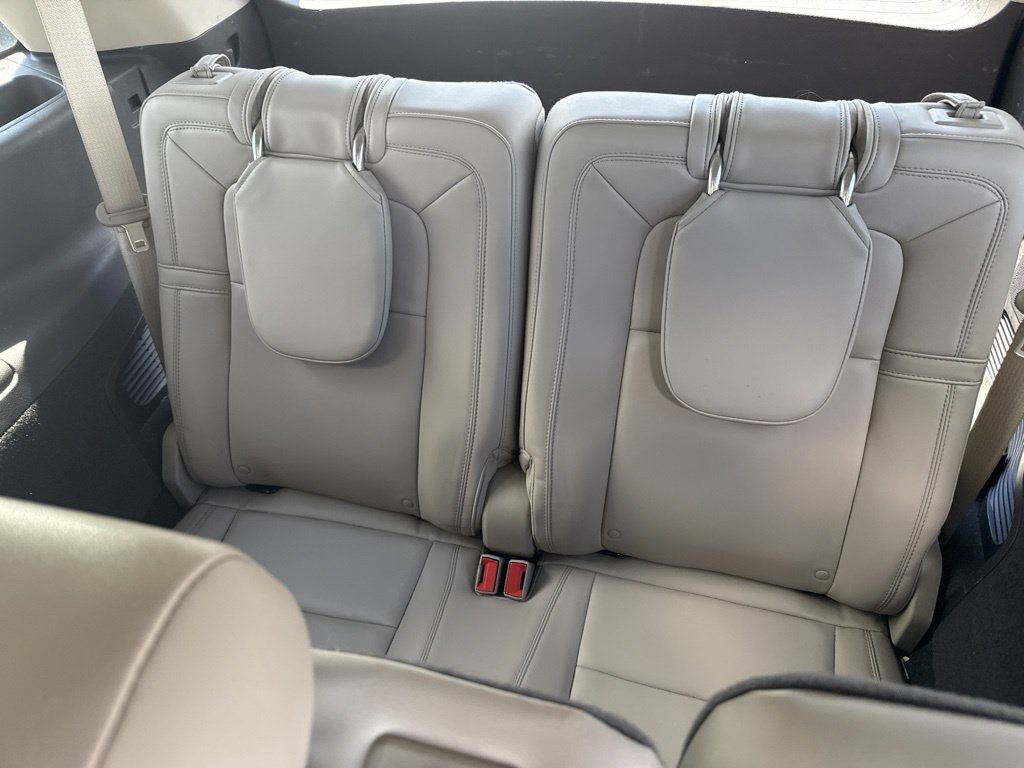Used 2023 Lincoln Aviator Reserve w/ Elements Package Plus AWD/4WD image 9