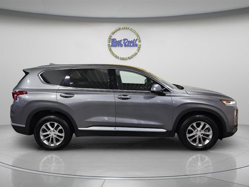 Used 2019 Hyundai Santa Fe SEL image 7