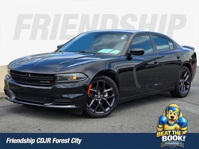 Used 2022 Dodge Charger SXT w/ Blacktop Package
