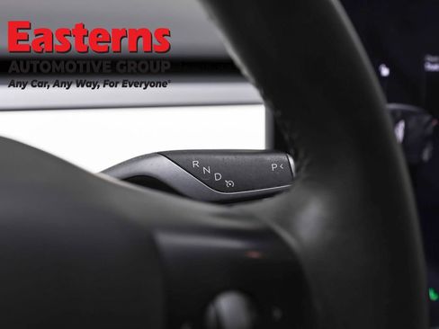 Used 2021 Tesla Model Y Long Range AWD/4WD image 13