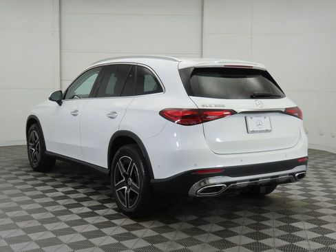 Used 2026 Mercedes-Benz GLC 300 image 7