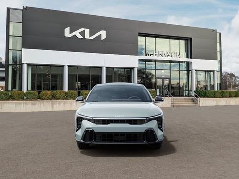 New 2026 Kia K4 GT-Line FWD image 3
