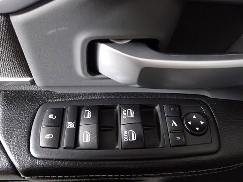 Used 2020 RAM 2500 Big Horn w/ Level 1 Equipment Group AWD/4WD image 18