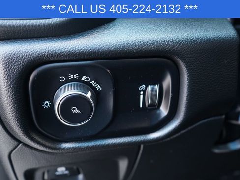 Used 2024 RAM 1500 Laramie AWD/4WD image 35