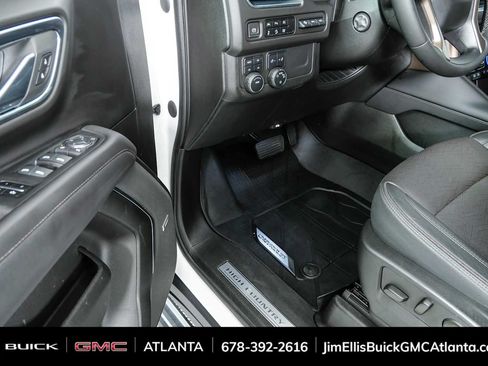 Used 2023 Chevrolet Tahoe High Country w/ Premium Package 2 AWD/4WD image 8