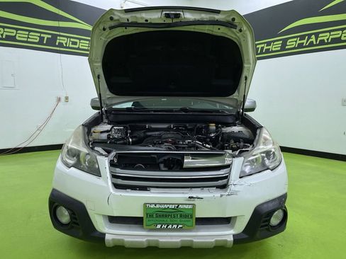 Used 2013 Subaru Outback 3.6R Limited image 4