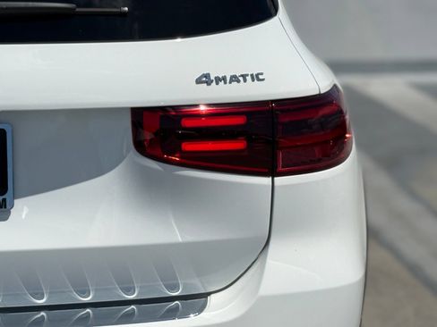 New 2026 Mercedes-Benz GLB 250 4MATIC image 13