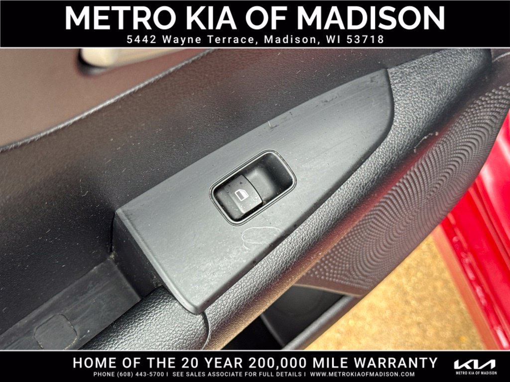 Used 2019 Kia Forte LXS FWD image 28