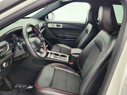 Used 2023 Ford Explorer ST-Line image 19