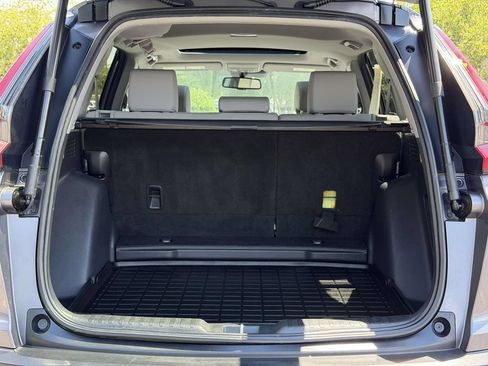 Used 2021 Honda CR-V Touring image 14