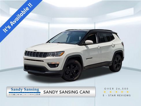 Used 2019 Jeep Compass Latitude FWD image 1
