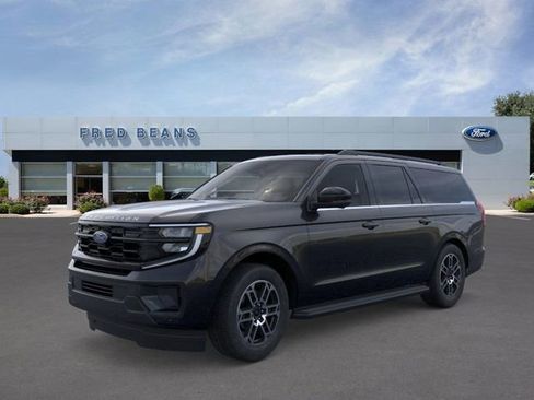 New 2025 Ford Expedition Max Active image 2