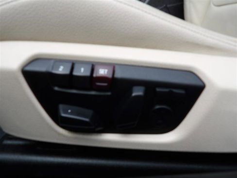 Used 2015 BMW 228i xDrive Coupe image 27