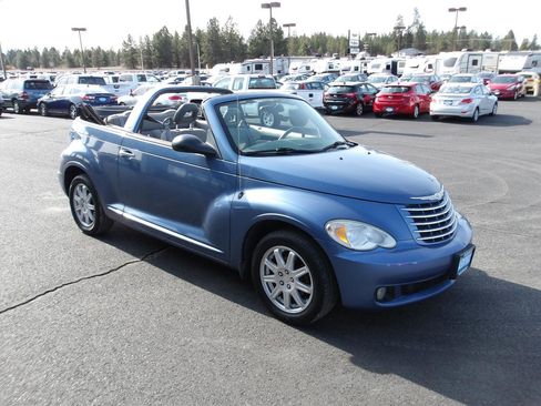 Used 2007 Chrysler PT Cruiser Convertible w/ Spring Special Group FWD image 15