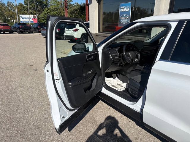 Used 2024 Mitsubishi Outlander SE FWD image 8