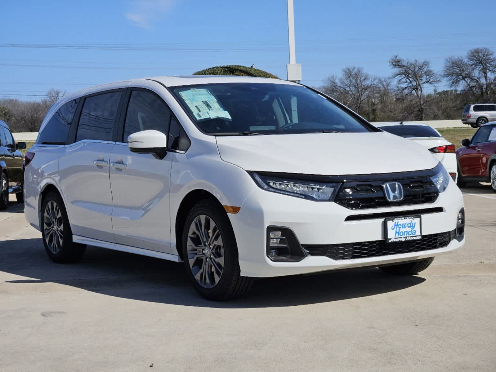 New 2027 Honda Odyssey Touring image 3