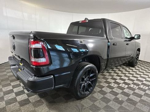 Used 2023 RAM 1500 Laramie AWD/4WD image 2