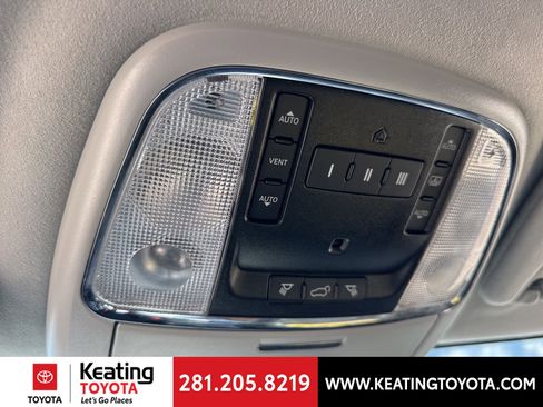 Used 2020 Jeep Grand Cherokee Summit w/ Platinum Series Group image 25