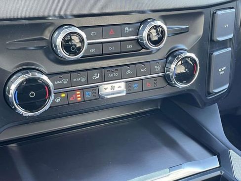 New 2026 Ford F250 Platinum AWD/4WD image 9