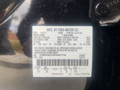 Used 2023 Ford Explorer Platinum w/ Technology Package image 14