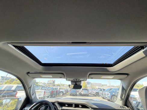 New 2026 GMC Sierra 1500 Denali w/ Technology Package image 24