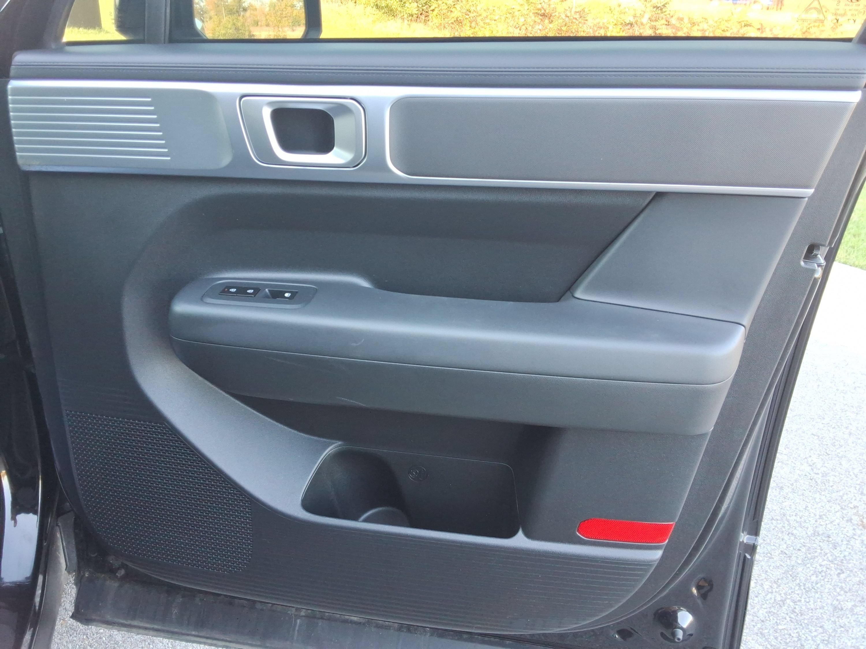 Used 2024 Hyundai Santa Fe SE AWD/4WD image 43