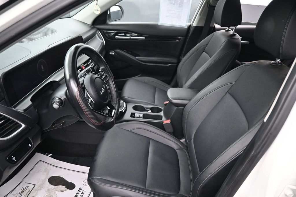 Used 2024 Kia Seltos SX AWD/4WD image 29