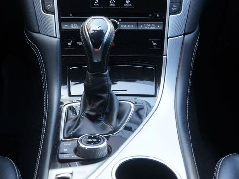 Used 2019 INFINITI Q50 Luxe w/ Essential Package (3.0T Luxe) AWD/4WD image 34