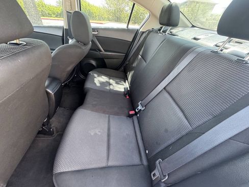 Used 2013 MAZDA MAZDA3 i Sport FWD image 11