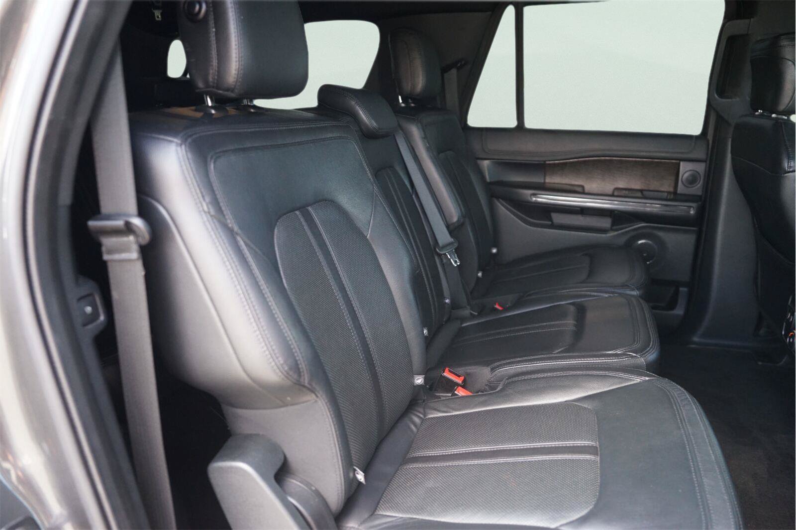 Used 2019 Ford Expedition Max Limited w/ Equipment Group 301A AWD/4WD image 19