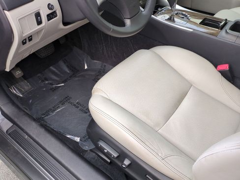 Used 2013 Lexus IS 250 image 17