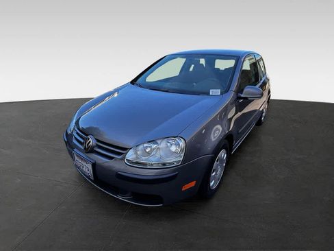 Used 2009 Volkswagen Rabbit S FWD image 3