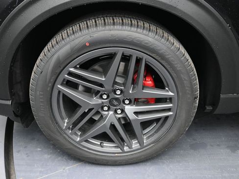 New 2026 Ford Explorer ST image 10