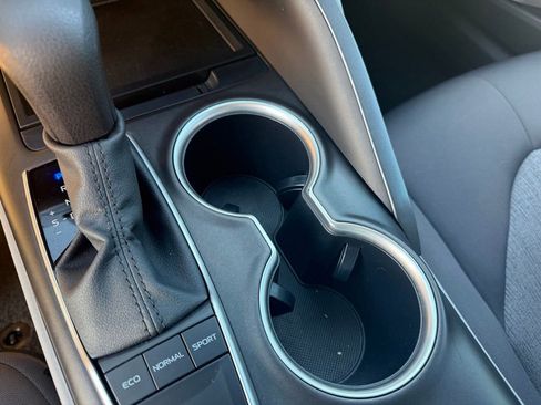 Used 2023 Toyota Camry LE image 22