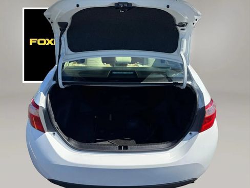 Used 2017 Toyota Corolla LE w/ Carpet Mat Package (TMS) FWD image 11