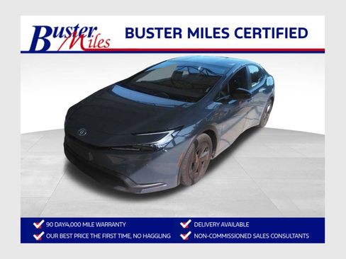 Used 2024 Toyota Prius LE FWD image 1