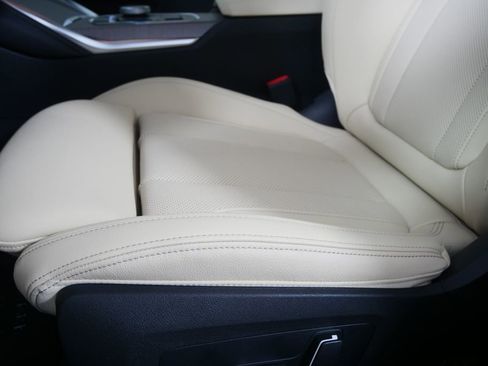 New 2026 BMW i4 eDrive40 w/ M Sport Package image 10