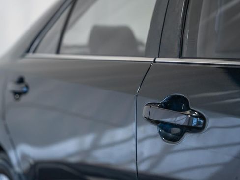 Used 2012 Toyota Camry LE image 10