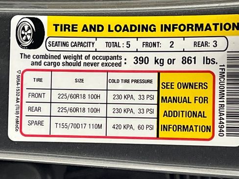 Used 2024 Ford Escape ST-Line w/ Cold Weather Package image 66