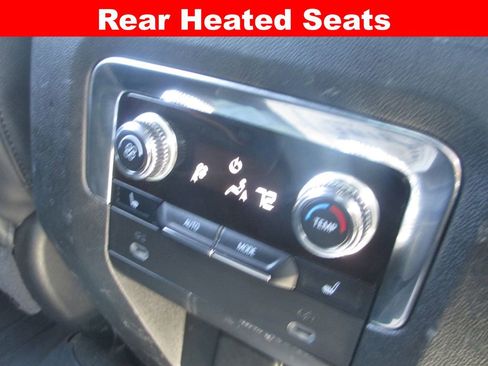 Used 2022 GMC Yukon AT4 AWD/4WD image 28