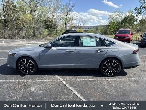 New 2026 Honda Accord Touring image 9