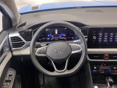 New 2026 Volkswagen Taos SE AWD/4WD image 33