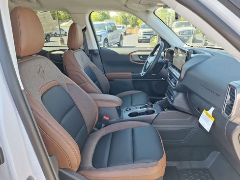 New 2025 Ford Bronco Sport Outer Banks w/ Outer Banks Tech Package+ image 17