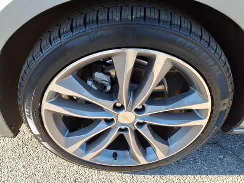 Used 2023 Chevrolet Malibu LT image 10