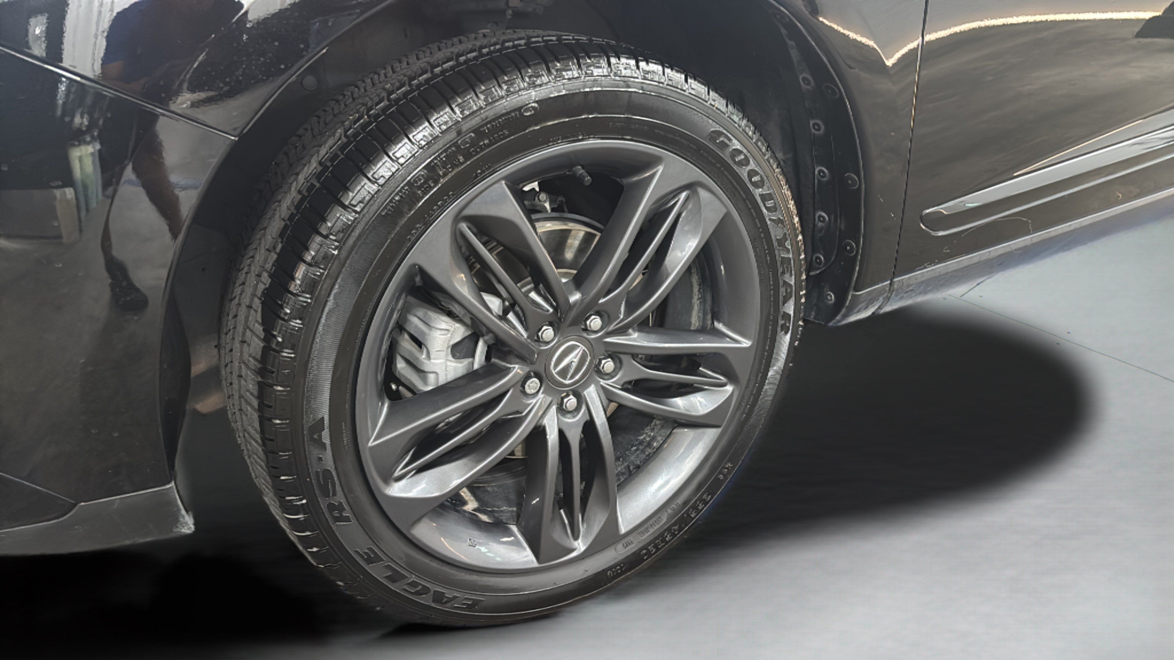 Used 2023 Acura RDX w/ Advance Package FWD image 32