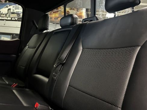 Used 2021 Ford F150 Lariat AWD/4WD image 14
