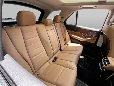 Used 2024 Mercedes-Benz GLE 350 4MATIC image 19