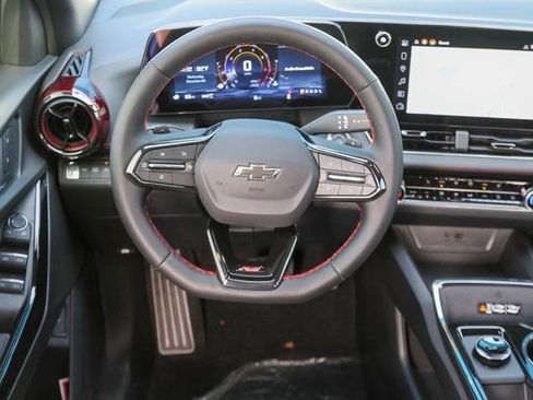 New 2026 Chevrolet Equinox RS AWD/4WD image 12